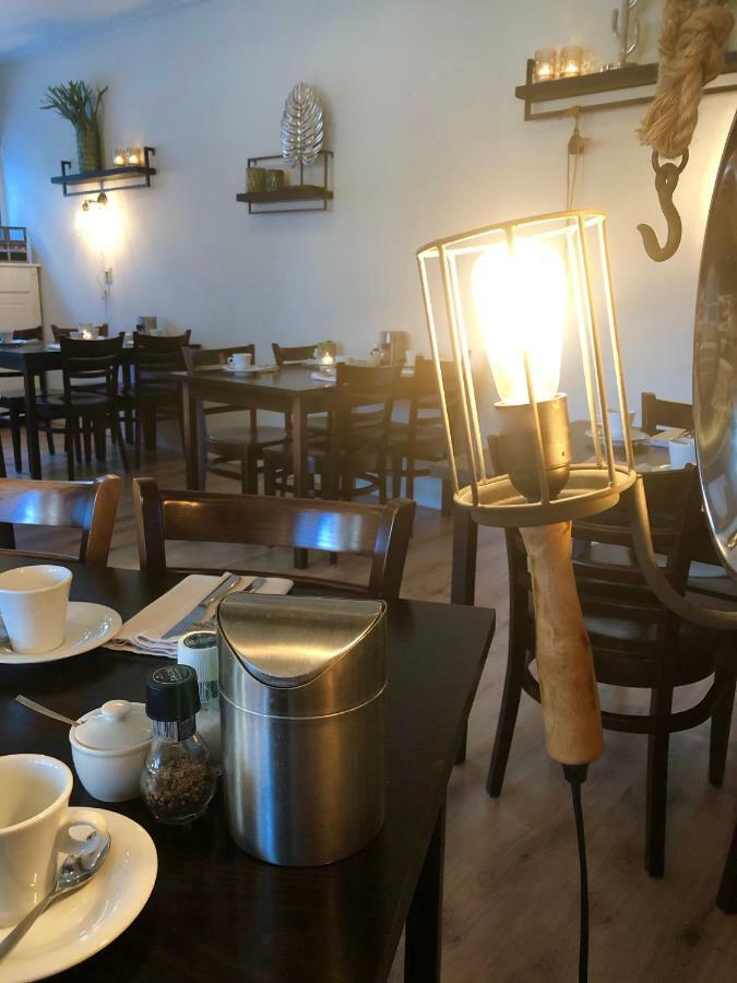 Boutique Hotel De Zwaluw Де-Коог Экстерьер фото